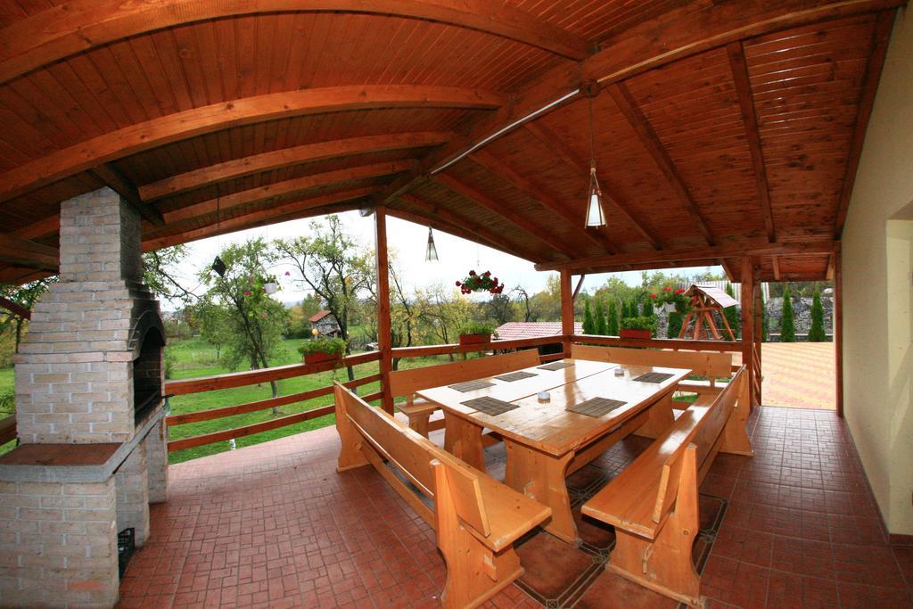 Pensiunea Valea Ursului Cîmpulung Exterior foto