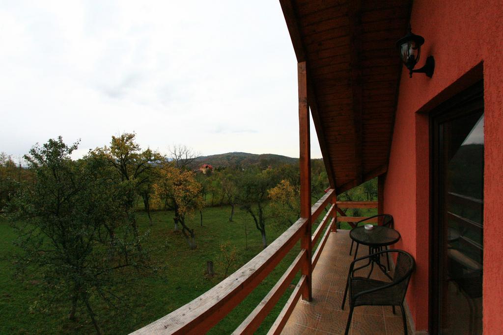 Pensiunea Valea Ursului Cîmpulung Exterior foto
